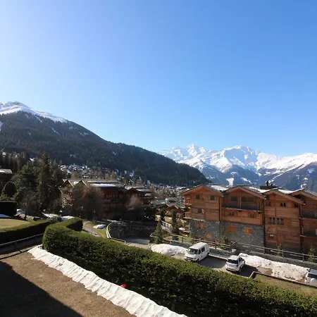 Apartman Grands Monts 121 *